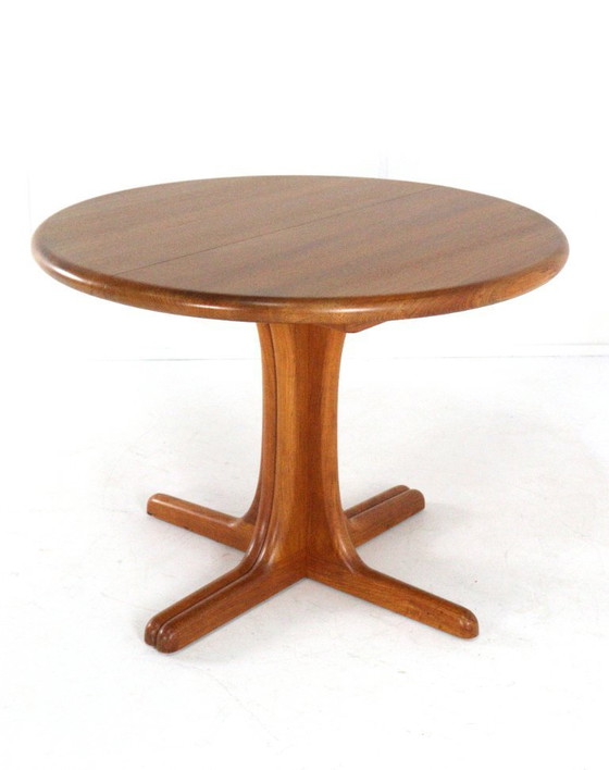 Image 1 of Danish round 1x extendable dining table teak solid