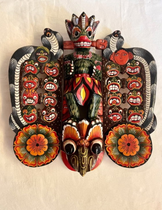 Image 1 of Traditionellen Raksha-Masken/Kobradämon-Maske