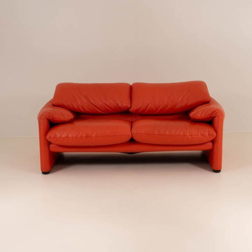 Cassina Maralunga 2-seater