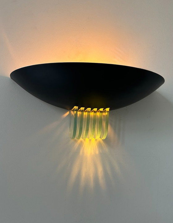 Image 1 of Coppia di applique postmoderniste in metallo nero e vetro, Francia 1980