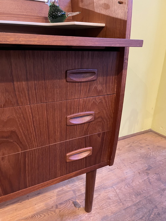 Image 1 of Kaptafel / ladekast vintage uit Denemarken teak fijner