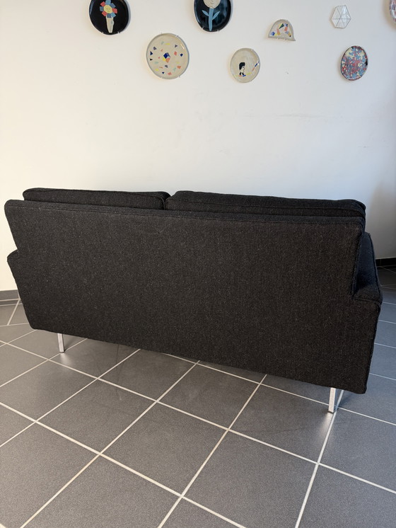 Image 1 of Divano a 2 posti #26BC Florence Knoll