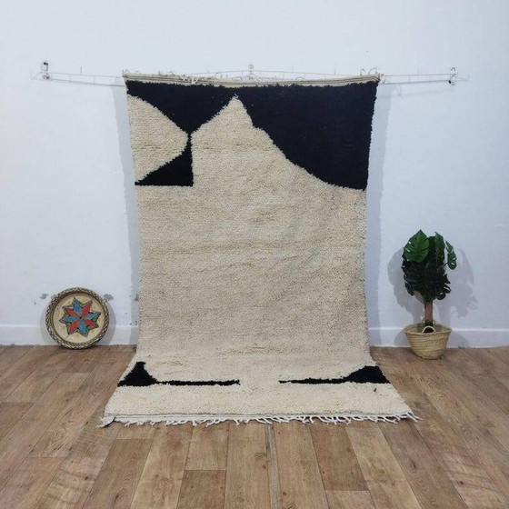 Marokkanischer Wollteppich 250cm x 150cm – Teppiche & Läufer, Wolle (photo 8 of 8)