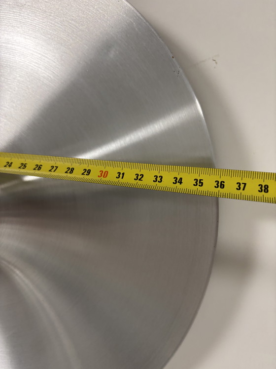 Image 1 of Grote Discus wandlamp ontwerp Charlotte Perriand voor Les Arcs, jaren 70.