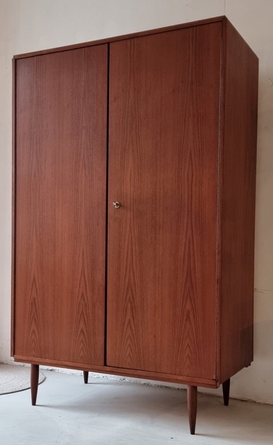 Image 1 of Garderobe aus der Mitte des Jahrhunderts