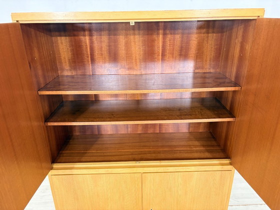 Image 1 of linnenkast uit de jaren 60 / vintage kledingkast / kledingkast in mid-century stijl