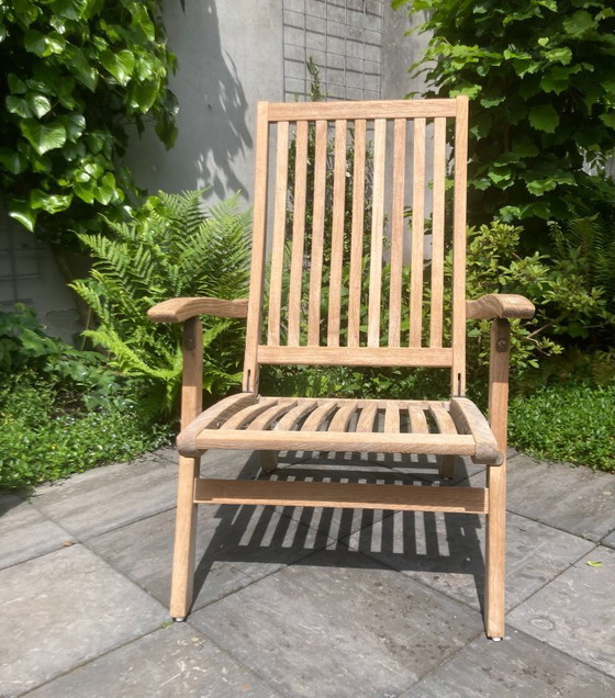 Image 1 of Classica poltrona da giardino inglese in teak, qualità premium di Gloster