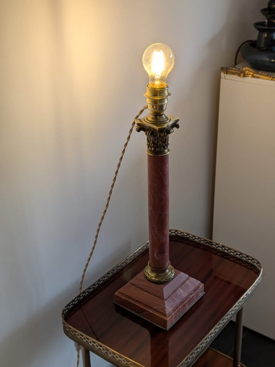 Elegant Neoclassical Column Lamp in Marble and Bronze, Table lamps, Stone, Gold (photo 3 of 13)