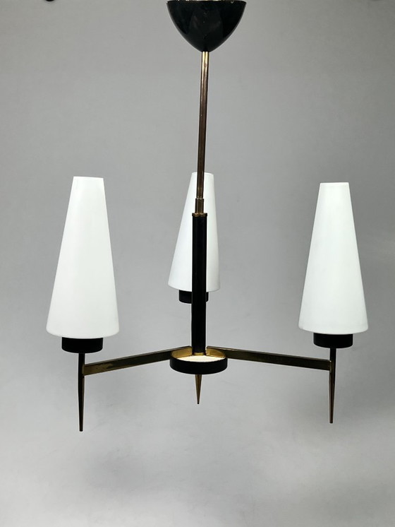 Image 1 of Lampadario/lampada a sospensione vintage, ottone con vetro lattimo, Belgio anni '70