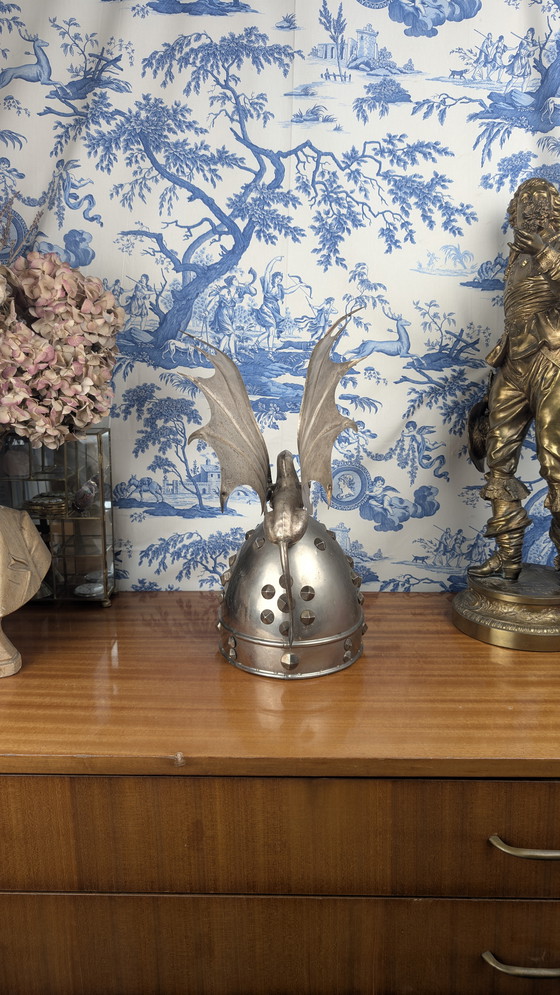 Image 1 of Fantástico casco de metal de Sigurd el Dragón, atrezo de ópera del siglo XIX