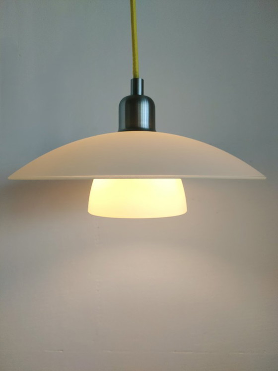 Image 1 of Vintage/Retro 'Nordic style' diffuus matwit glazen plafondlamp