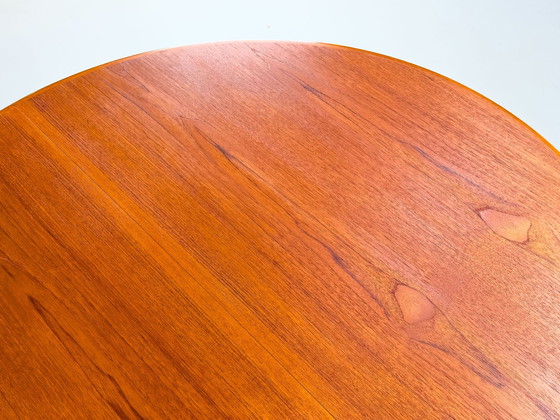 Image 1 of Danish Round Teak Dining Table With Extensions By Gudme Møbelfabrik, 1970S