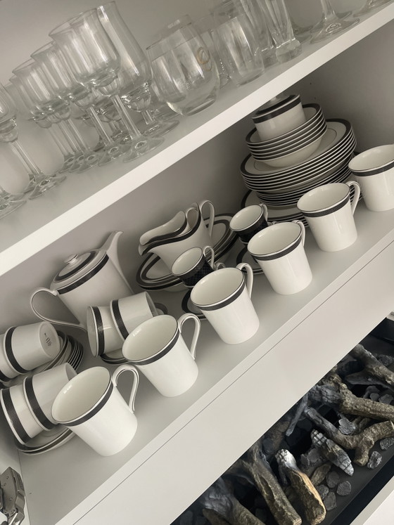 Image 1 of Exklusives Metropolis-Geschirrset von Wedgwood