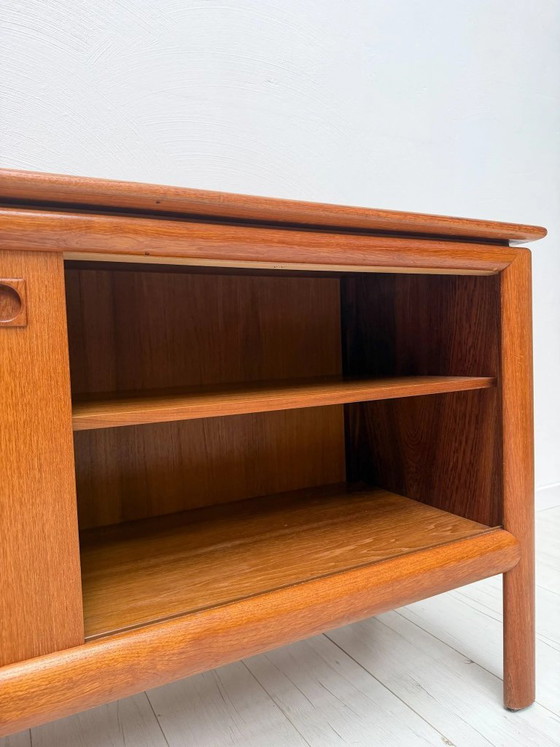 Credenza danese vintage in teak anni '60 attribuita a H.W. Klein per Bramin – Credenze, Legno (photo 5 of 14)