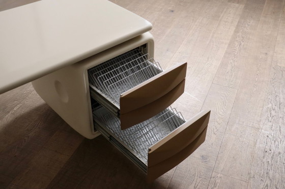 Image 1 of Ernest Igl Jet hoekbureau voor Wilhelm Werndl, jaren 70