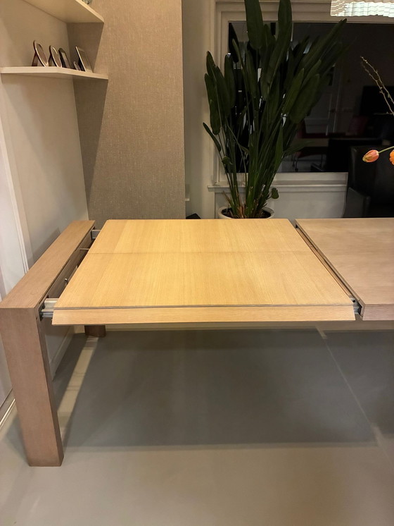 Image 1 of Mesa de comedor ARCO extenso II