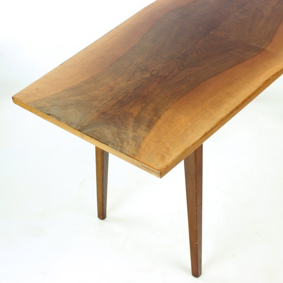 Image 1 of Midcentury Couchtisch in Nussbaum von Tatra, 1960er Jahre