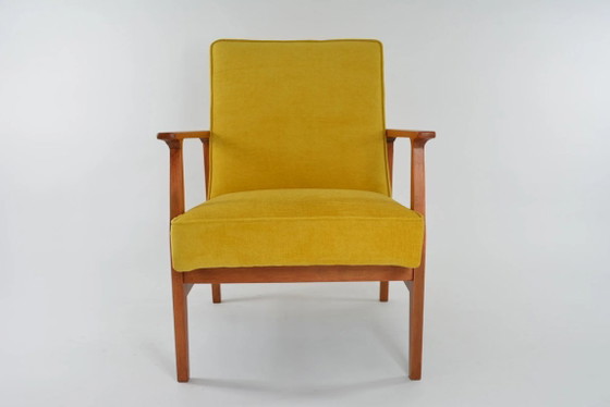 Image 1 of Gele MR-fauteuil