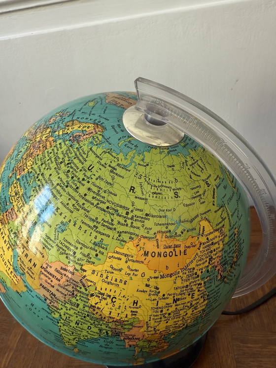 Image 1 of Antique illuminated globe