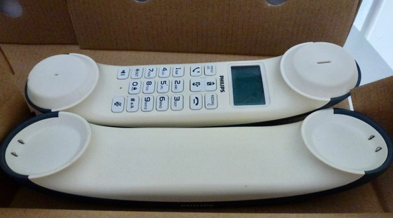 Image 1 of Vintage Philips Space Age phone, wireless.
