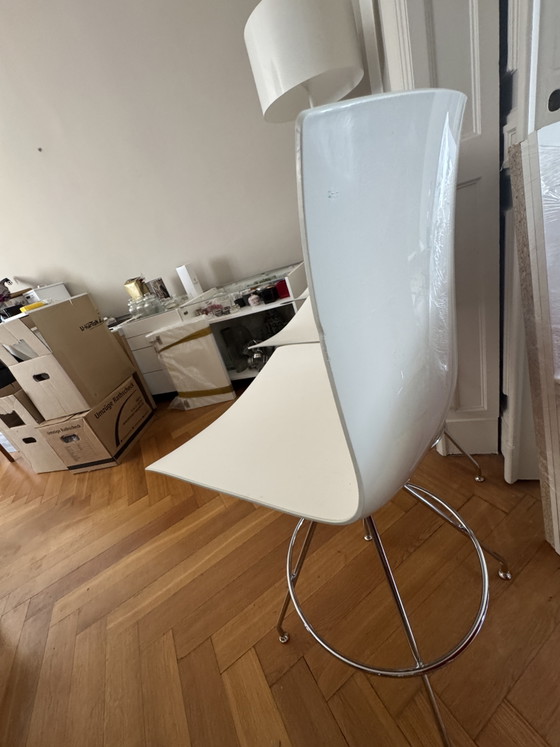 Arper 3 X Bar Stool Catifa 46 (Model 0488) Bicolor: White Matt/Outer Light Grey – Barstools, Plastic, Chrome (photo 6 of 8)
