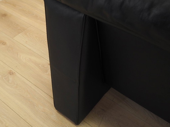 Image 1 of Zwarte leren bank, Italiaans design, jaren 60, gemaakt in Italië.