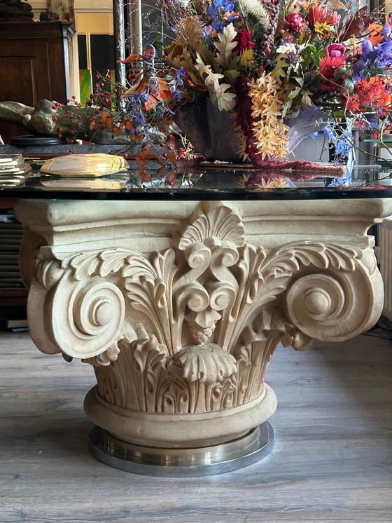 Image 1 of Beautiful column/round table with ornamental base