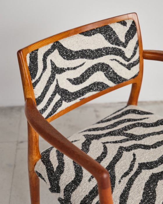 Set aus 2 Niels O. Møller Modell 65 Sesseln, Dänemark 1968 – Niels Otto Møller, Esszimmerstühle, Textile (photo 6 of 14)