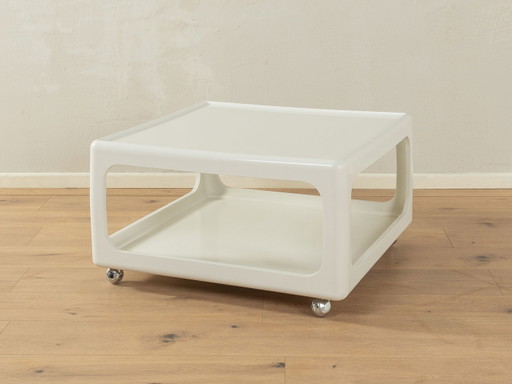 Horn van Peter Ghyczy Space Age salontafel