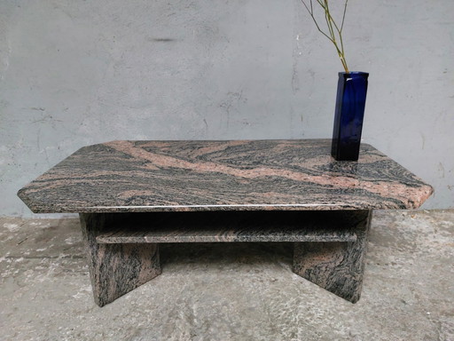 table basse en granit 80'