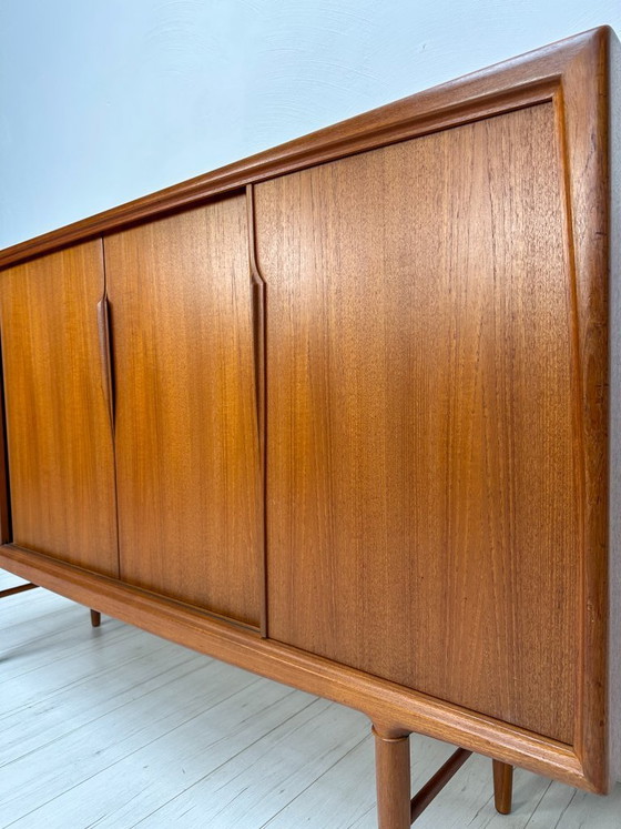 Image 1 of Dänisches Teak-Highboard aus den 1960er Jahren von Axel Christensen für ACO Møbler – Mid-Century-Schrank mit Schiebetüren