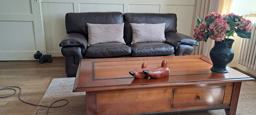 Canapé 3 places classique Roche Bobois en cuir de haute qualité