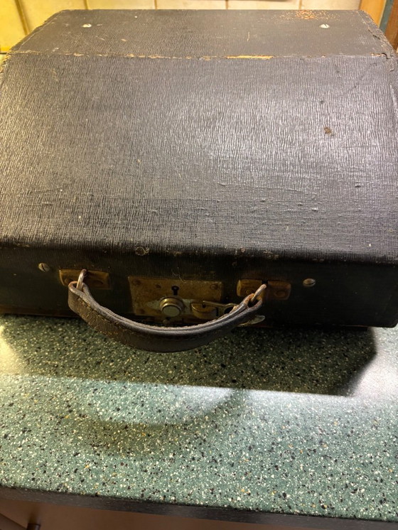 Image 1 of Máquina de escribir continental antigua