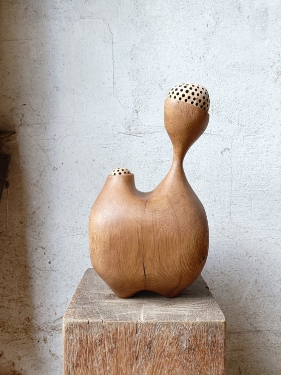 Image 1 of Sculptuur van gebeeldhouwd massief eikenhout