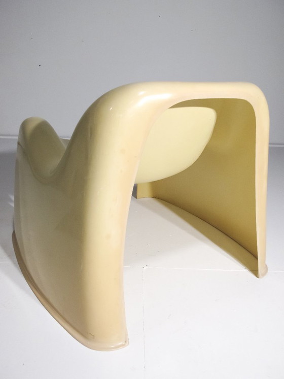 Image 1 of Artemide Toga Chair 4 van Sergio Mazza / Gebroken wit / Patent aangevraagd