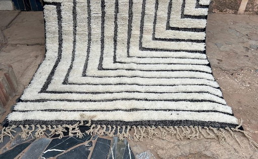 Handgemaakt, traditioneel vervaardigd vloerkleed van zuivere wol, formaat 2,5/3,5 m – Alias (photo 2 of 8)