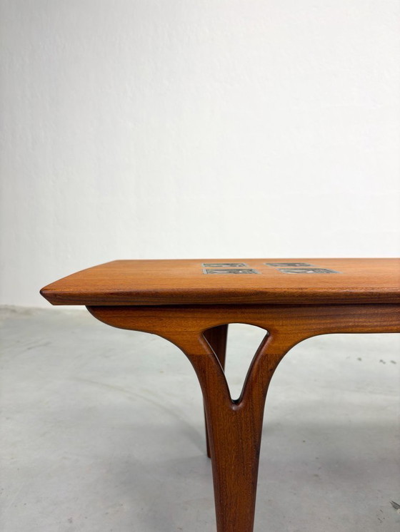 Image 1 of Coffee table No. 42 by Louis van Teeffelen for Wébé