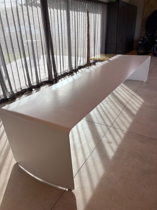 MDF Italia Long table