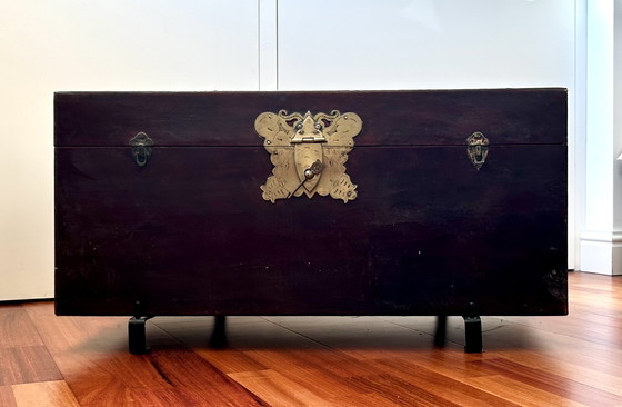 Image 1 of Koffer aus hellbraunem Leder aus China, Ende des 20. Jahrhunderts