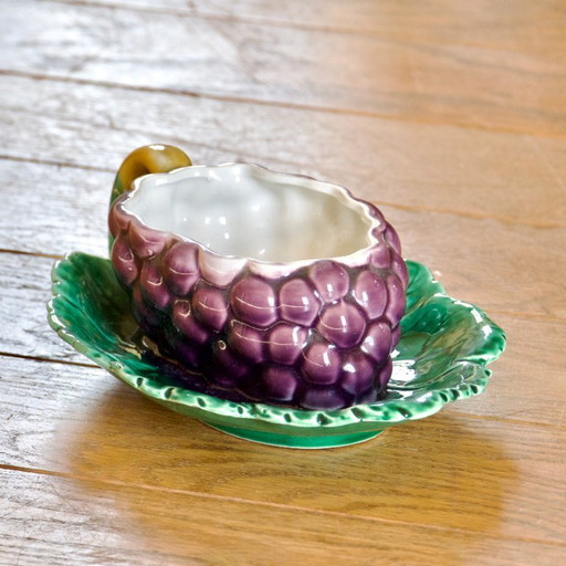 19th-century Sarreguemines earthenware sauce boat, grape