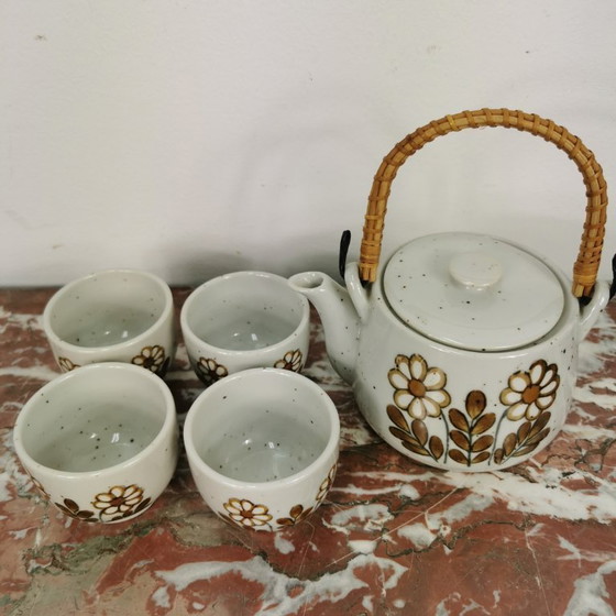 Image 1 of Vintage mid century theeservies. Theepotje en vier kommetjes. Keramiek