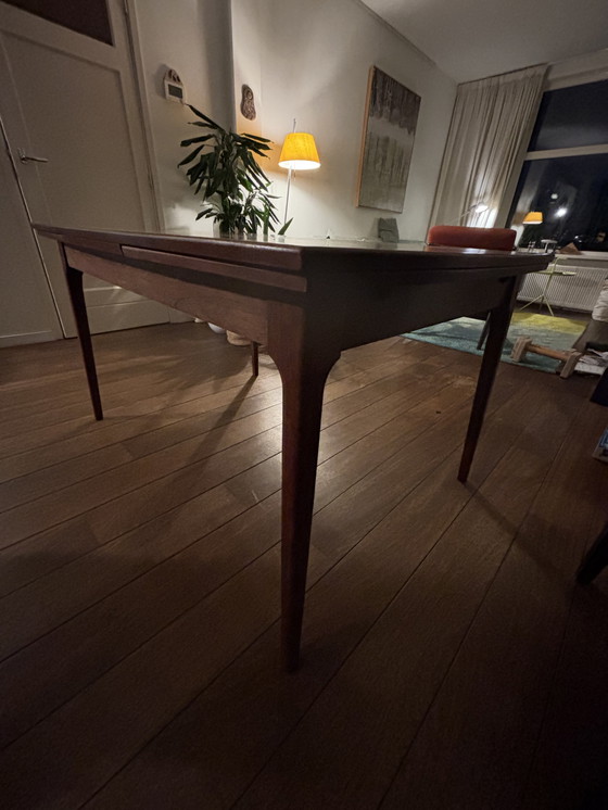Image 1 of Deense design tafel teak fineer uitschuifbaar