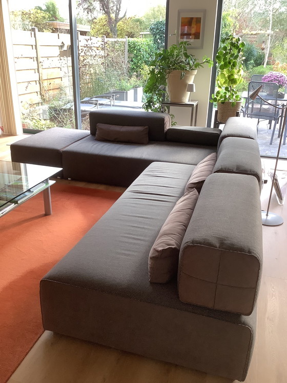 Image 1 of Sleek modular corner sofa Leolux (2x three-seater sofa and 1x footstool)