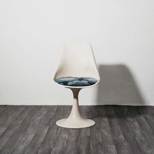 Silla Tulip vintage, diseño moderno de los años 70.