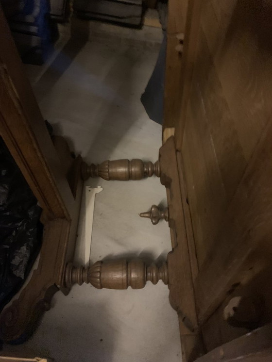 Image 1 of Oak table