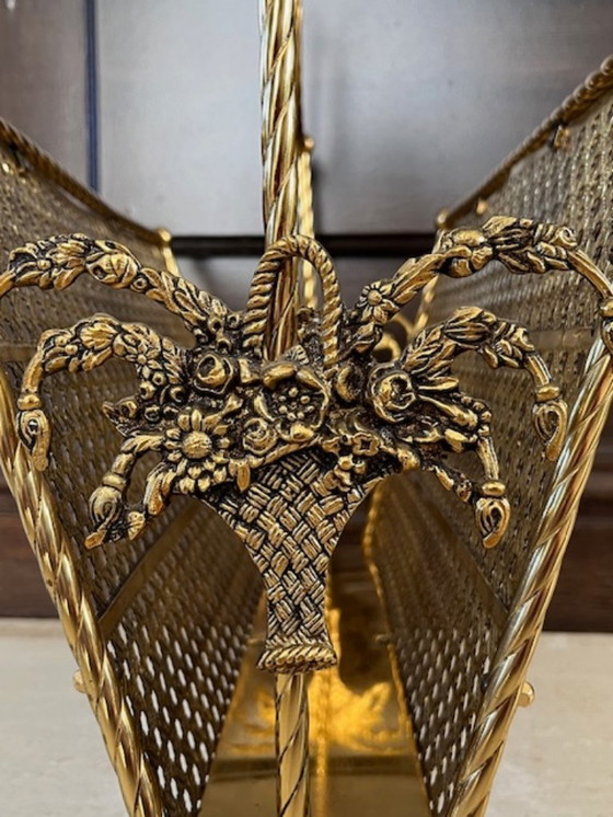 Image 1 of Porte-revues en laiton style Hollywood Regency – lourd et décoratif