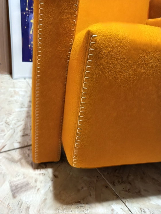 Image 1 of CASSINA Paire de fauteuils Utrecht 637 NEUF 2026 en laine KVARD Moutarde par Gerrit Rietveld