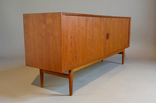 Aparador escandinavo, diseño danés de Arne Vodder, modelo OS37, edición Sibast, 1960