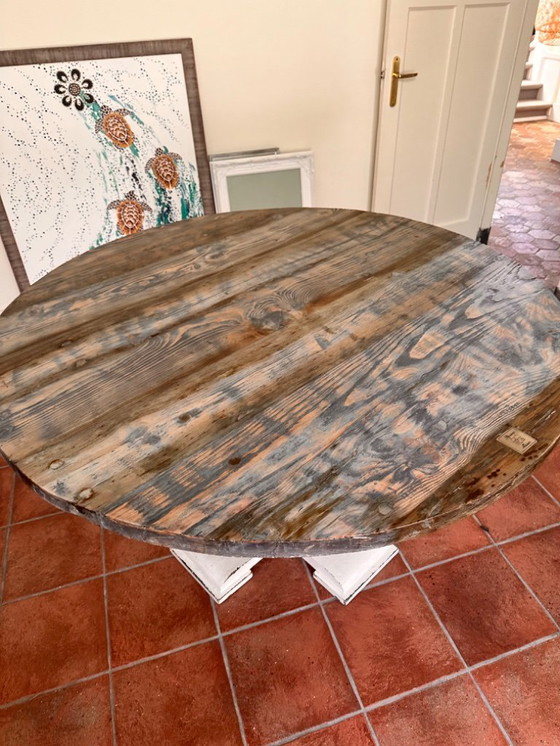 Image 1 of Tavolo da pranzo rotondo Riviera Maison