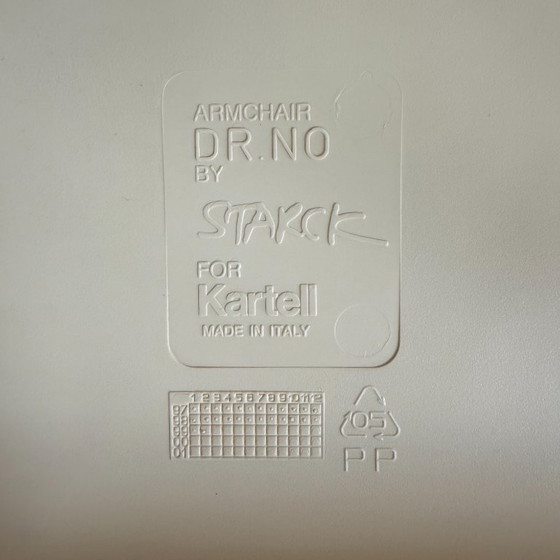 1x Dr No – Kartell, Sessel, Plastic, Aluminium (photo 5 of 5)